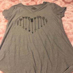 Super Cute No Boundaries Stretchy Tee!